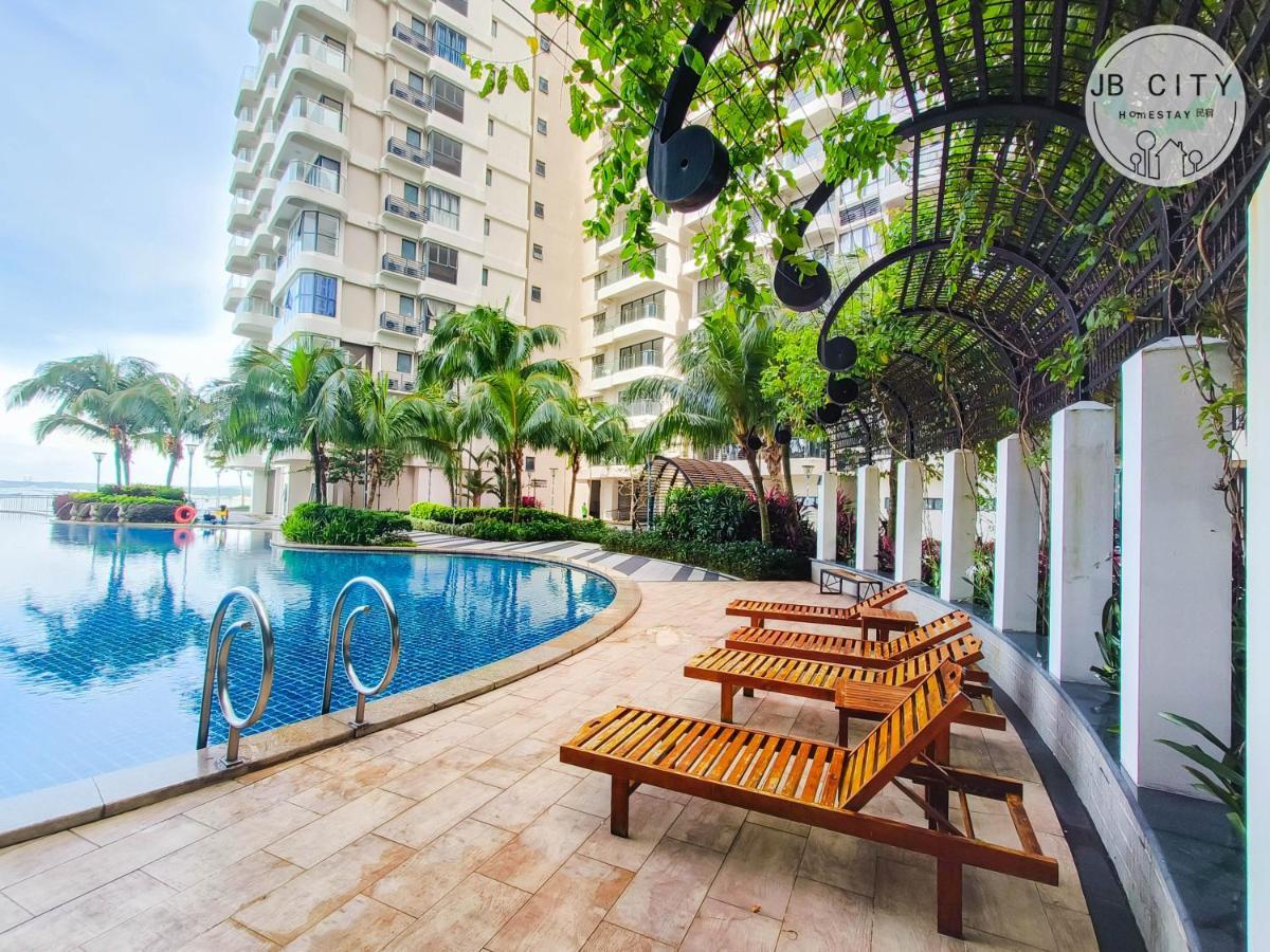 Apartment Danga Bay Country Garden By Jbcity *