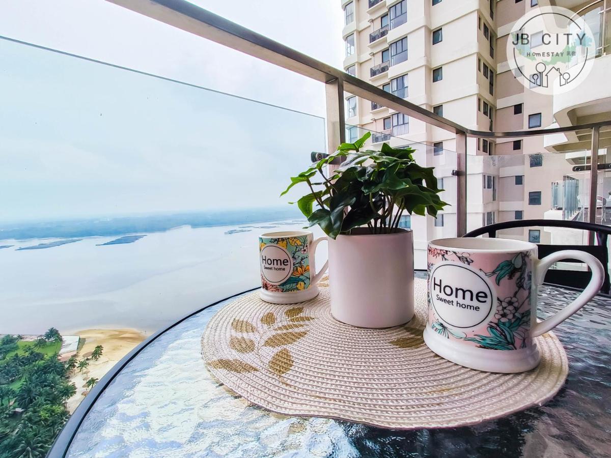 Apartment Danga Bay Country Garden By Jbcity *