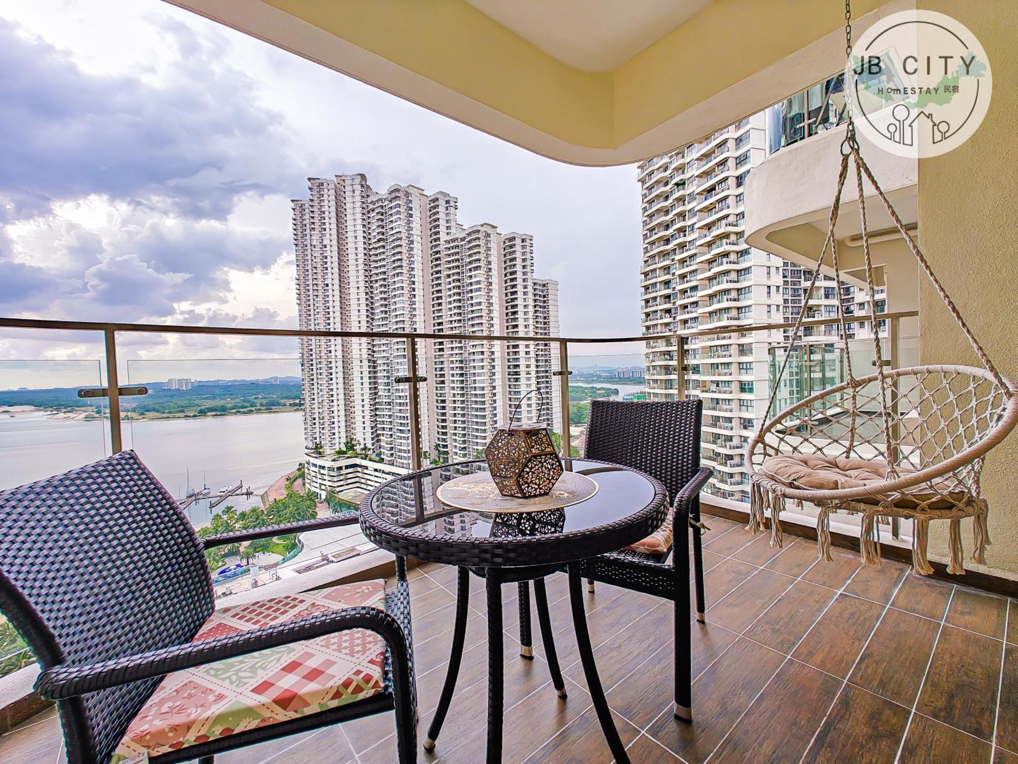 Danga Bay Country Garden By Jbcity Apartment